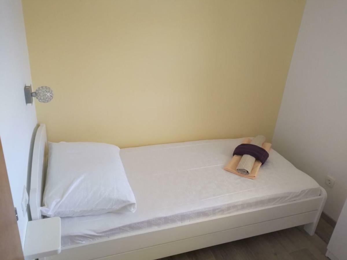 סגט ווראנייצה Apartments Prpic חדר תמונה