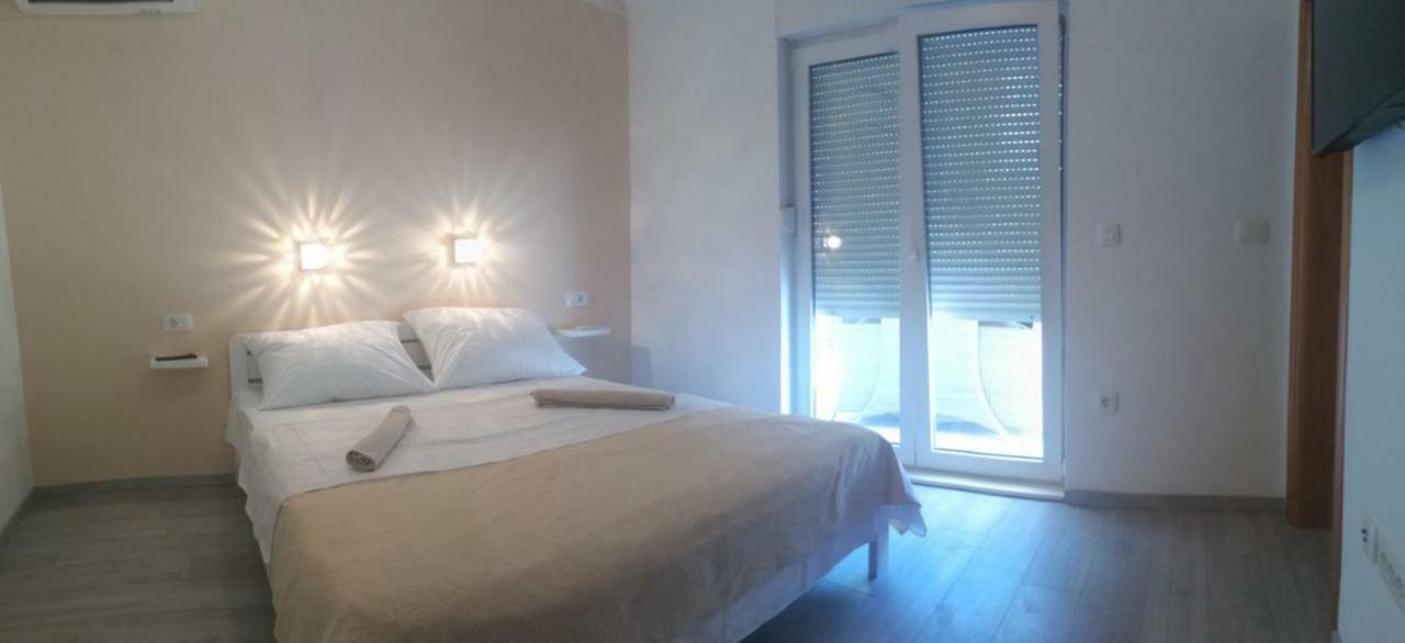 סגט ווראנייצה Apartments Prpic חדר תמונה